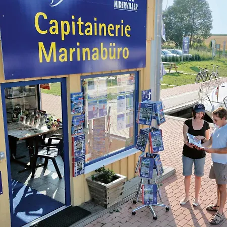 Botel Houseboats At Marina By Kuhnle-tours