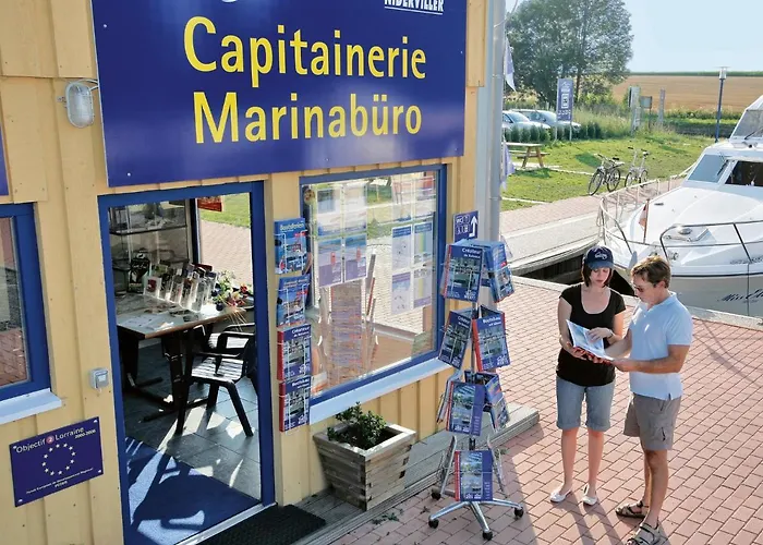 Hotel na wodzie Vintage Houseboats At Harbor By Kuhnle-tours