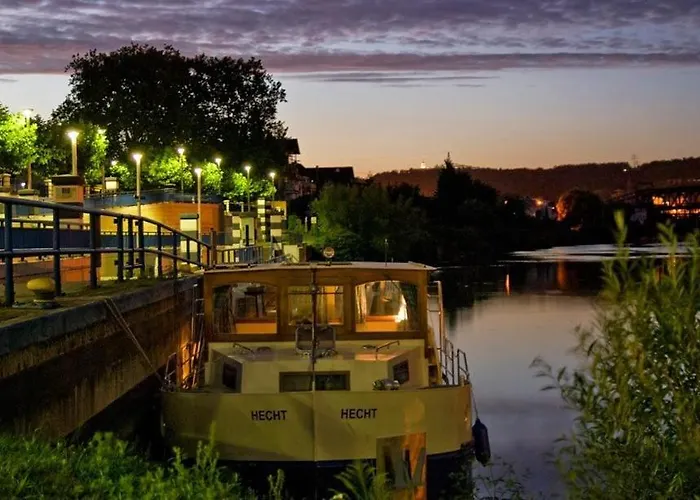 Hotel na wodzie Vintage Houseboats At Harbor By Kuhnle-tours Niderviller