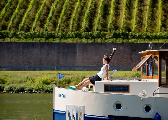 Botel Houseboats At Marina By Kuhnle-tours Niderviller